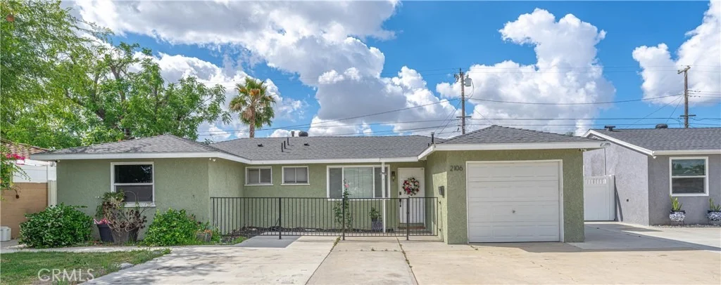 Photo of 2106 W Olive