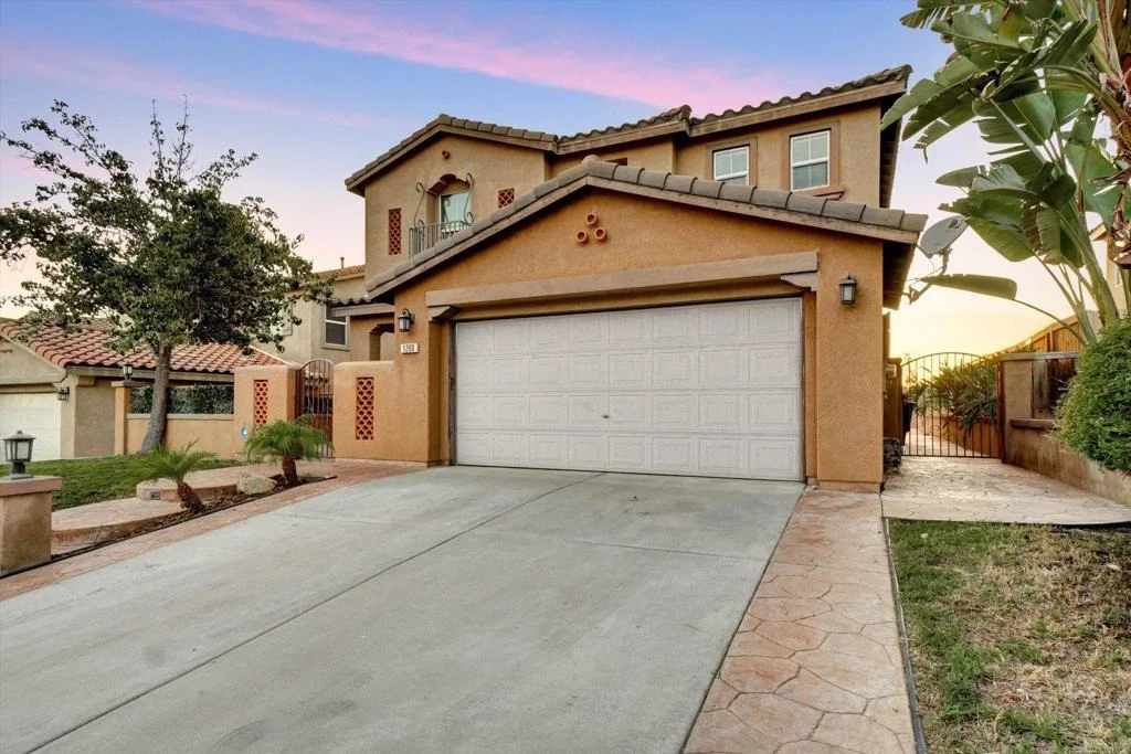 Photo of 1260 Long View Drive