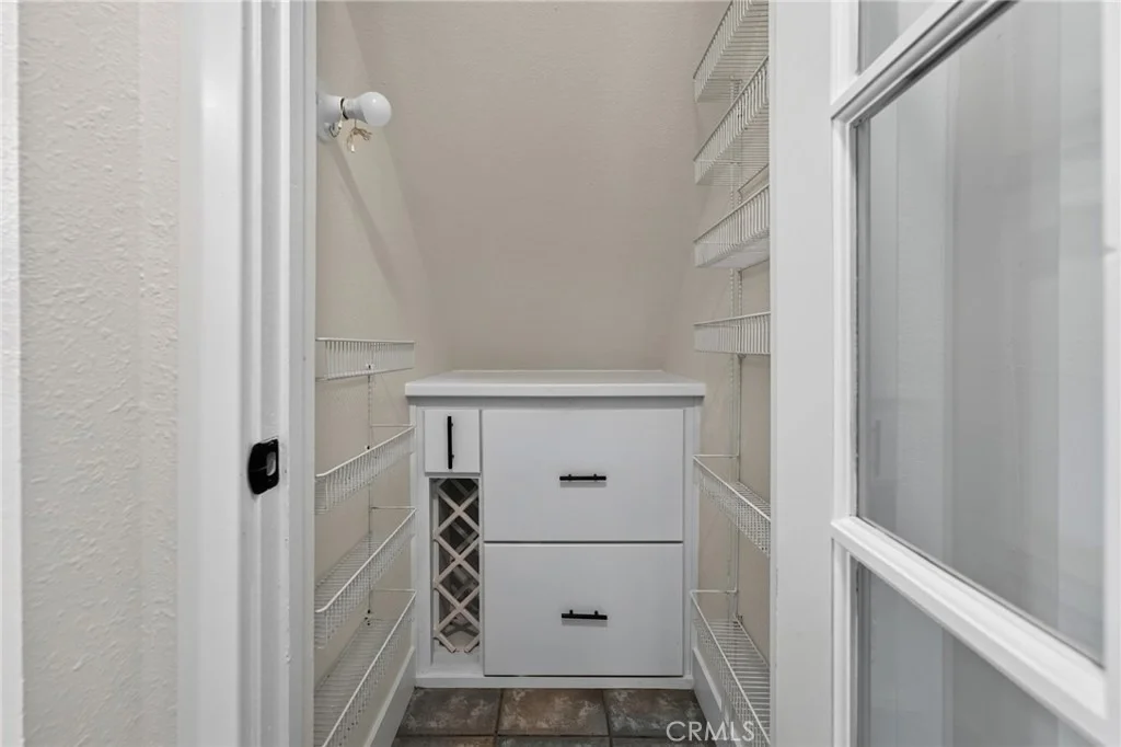 Photo of 27067 Overlook Lane