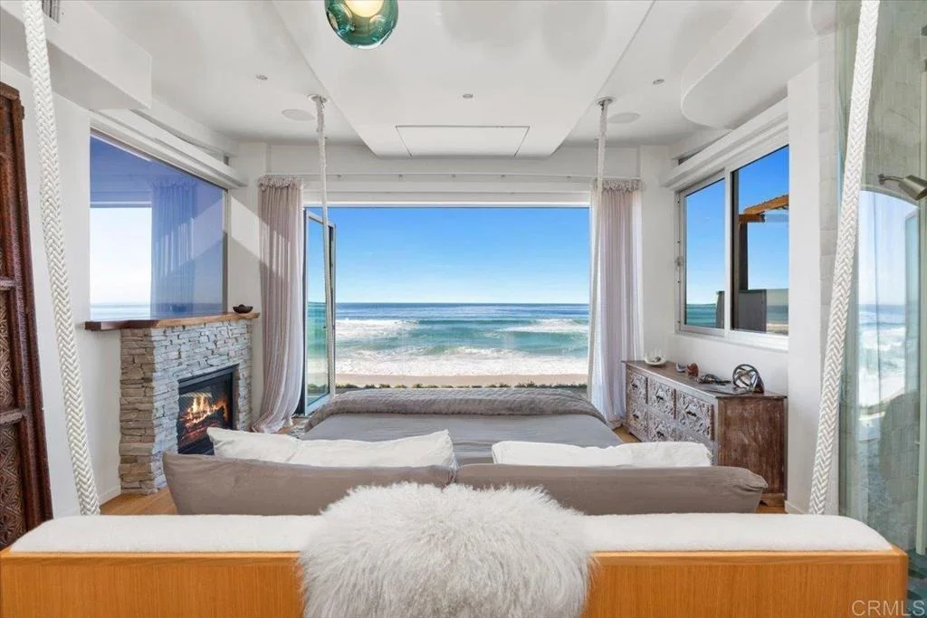Photo of 3709 Ocean Front Walk