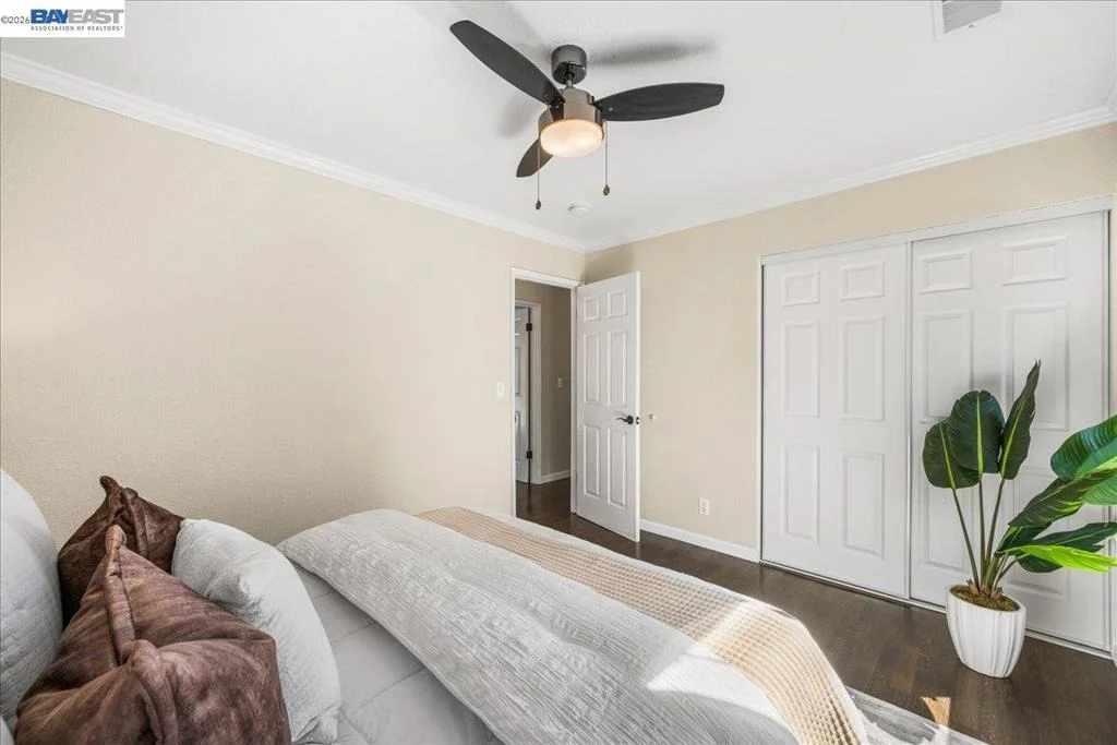 Photo of 586 Colusa Way