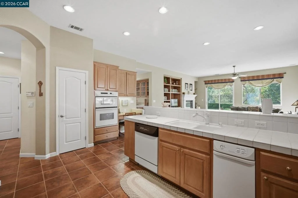 Photo of 2509 Marshfield Rd