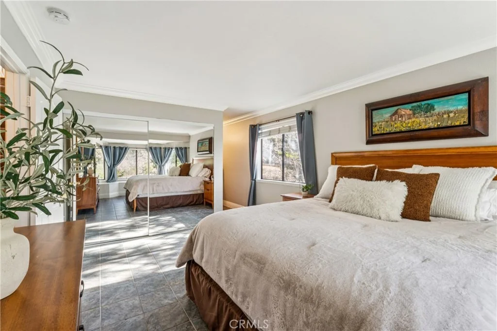 Photo of 27391 Peninsula