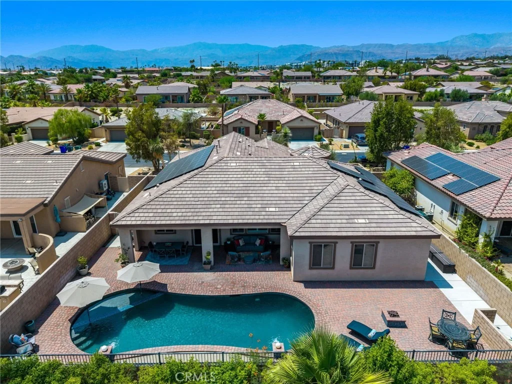 Photo of 73810 Cezanne Drive