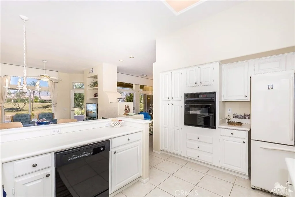 Photo of 78390 Willowrich Drive
