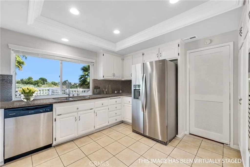 Photo of 1522 Sunbluff Drive