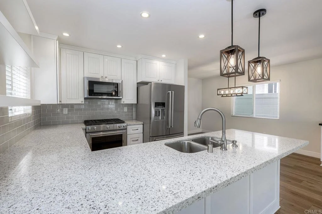 Photo of 369 Alameda Boulevard