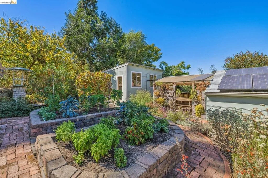 Photo of 7531 Greenly Dr