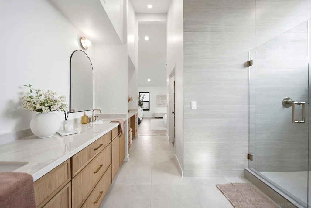 Photo of 824 Glen Arbor
