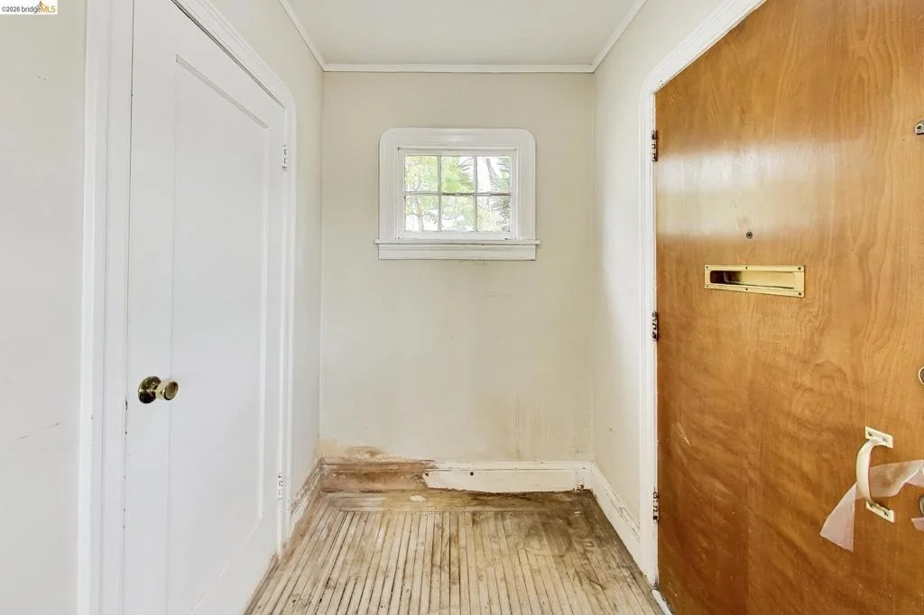 Photo of 1839 Dwight Way