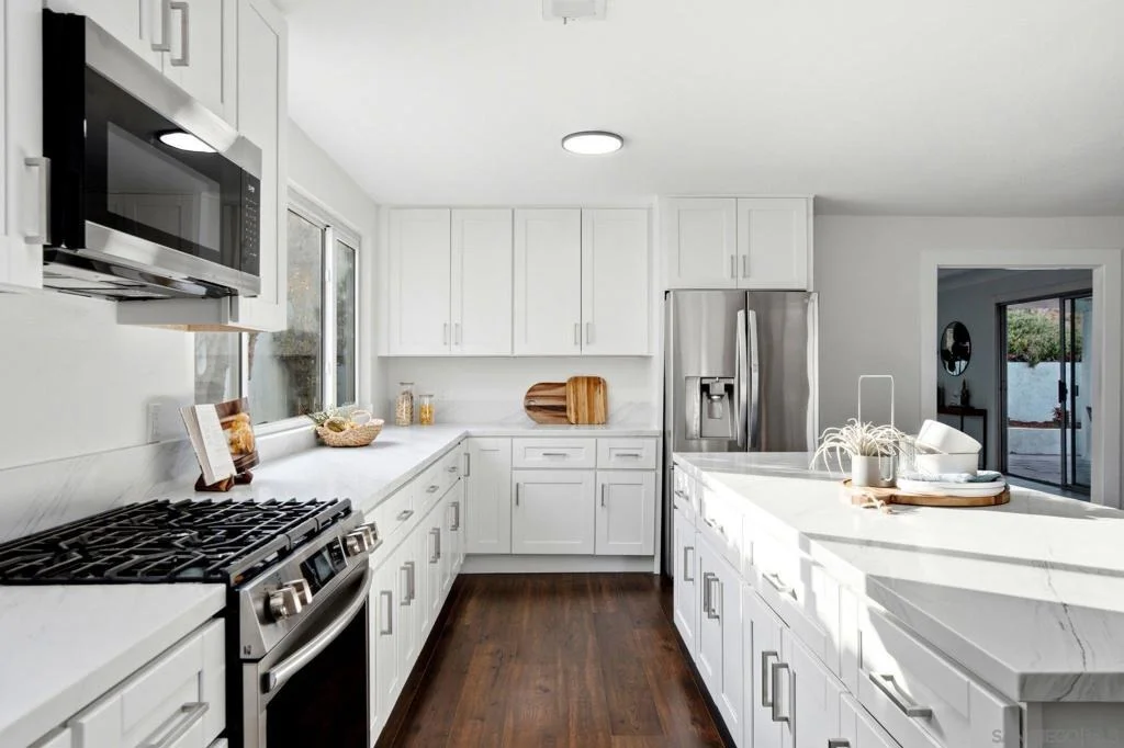 Photo of 8832 Greenridge Ave