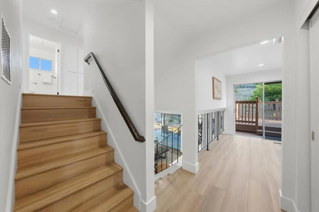 Photo of 4199 Loganberry Drive