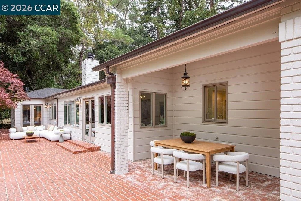 Photo of 187 Moraga Way