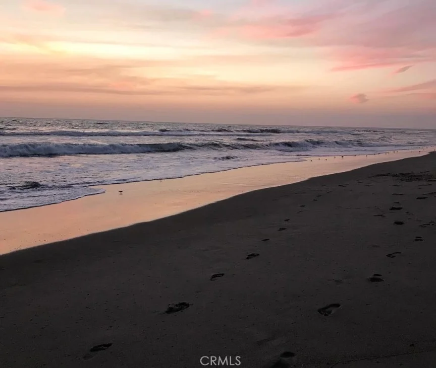 Photo of 3554 Sunset