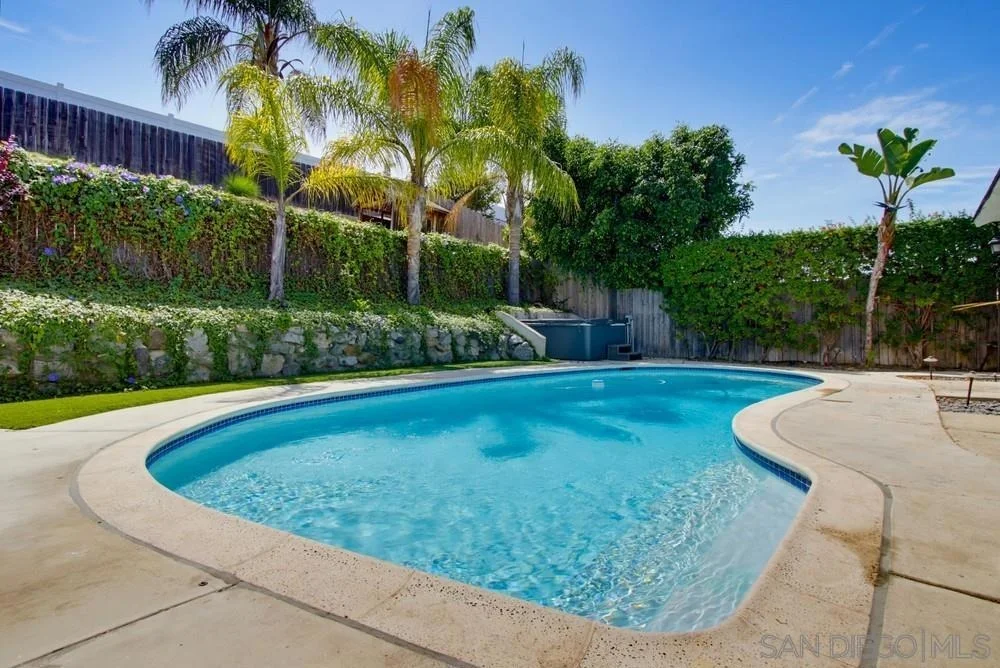 Photo of 9723 Roe Drive