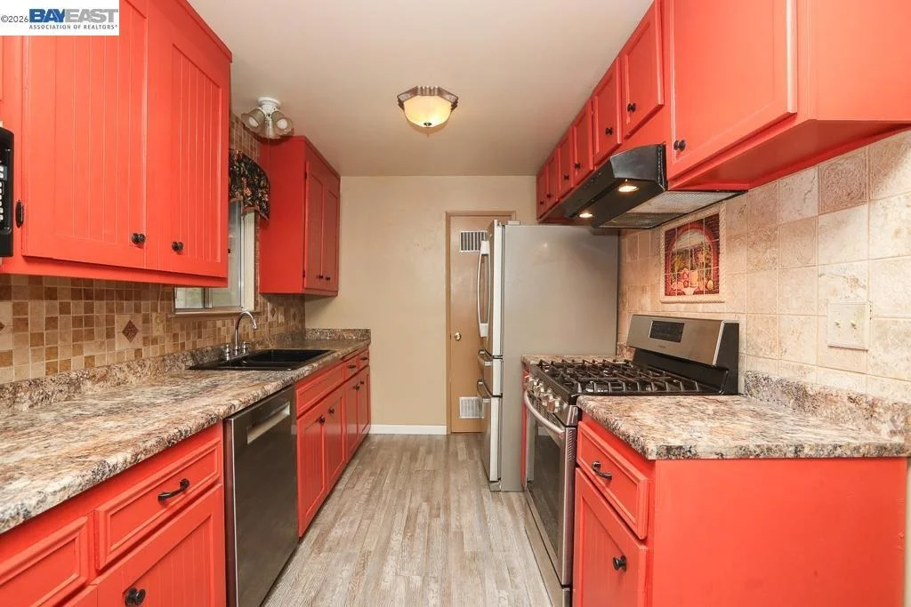 Photo of 3345 Oakwood Place