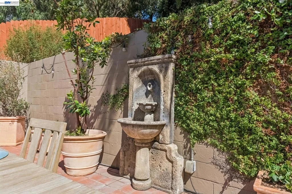 Photo of 4732 Fair Ave