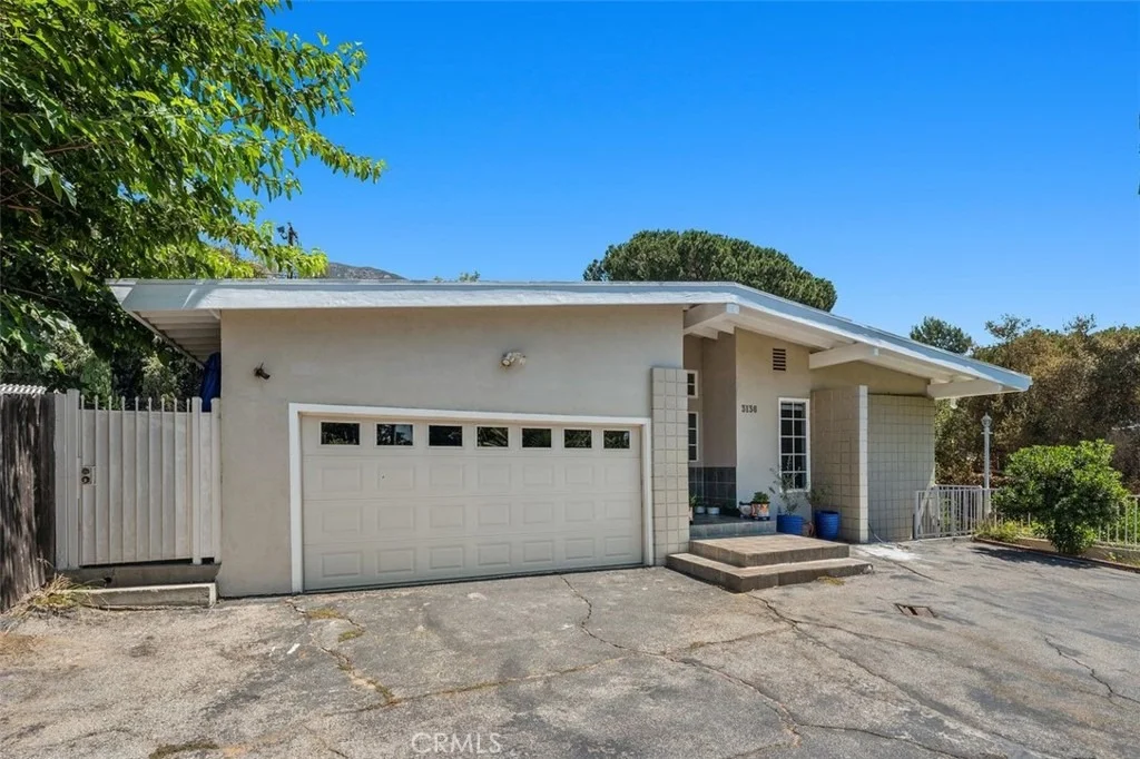 Photo of 3136 Frances Avenue