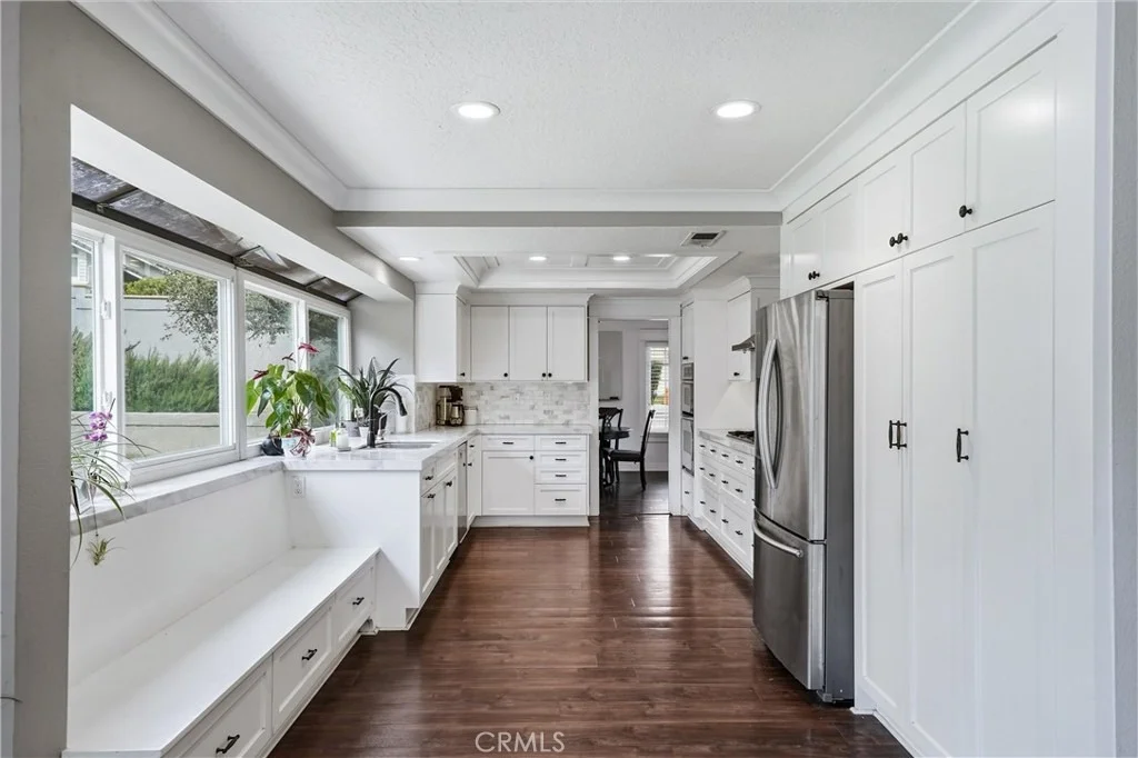 Photo of 282 N Willow Springs