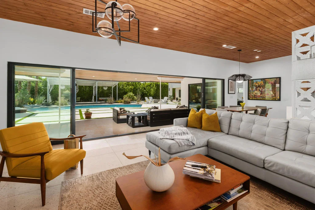 Photo of 73075 Shadow Mountain Drive