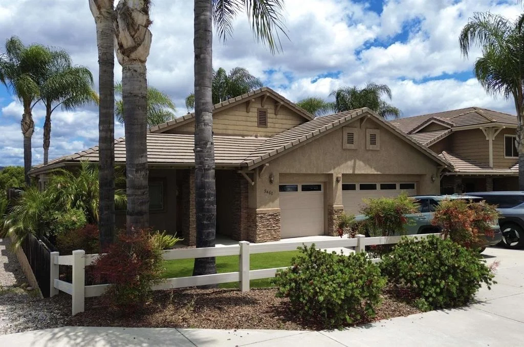 Photo of 9460 Slope St.