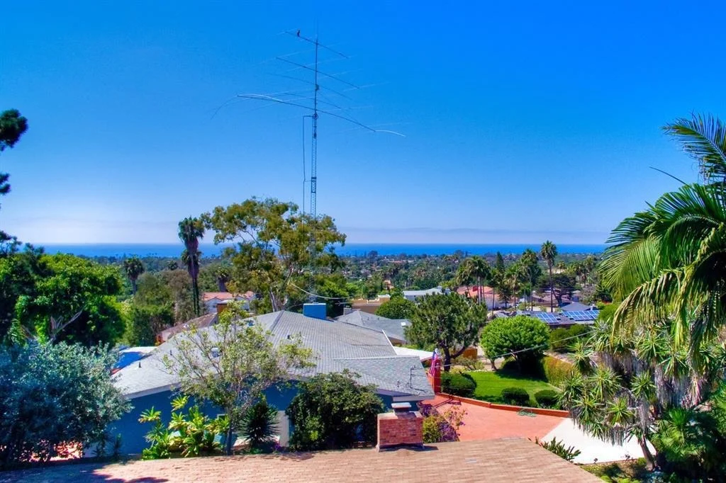 Photo of 1041 Passiflora Place