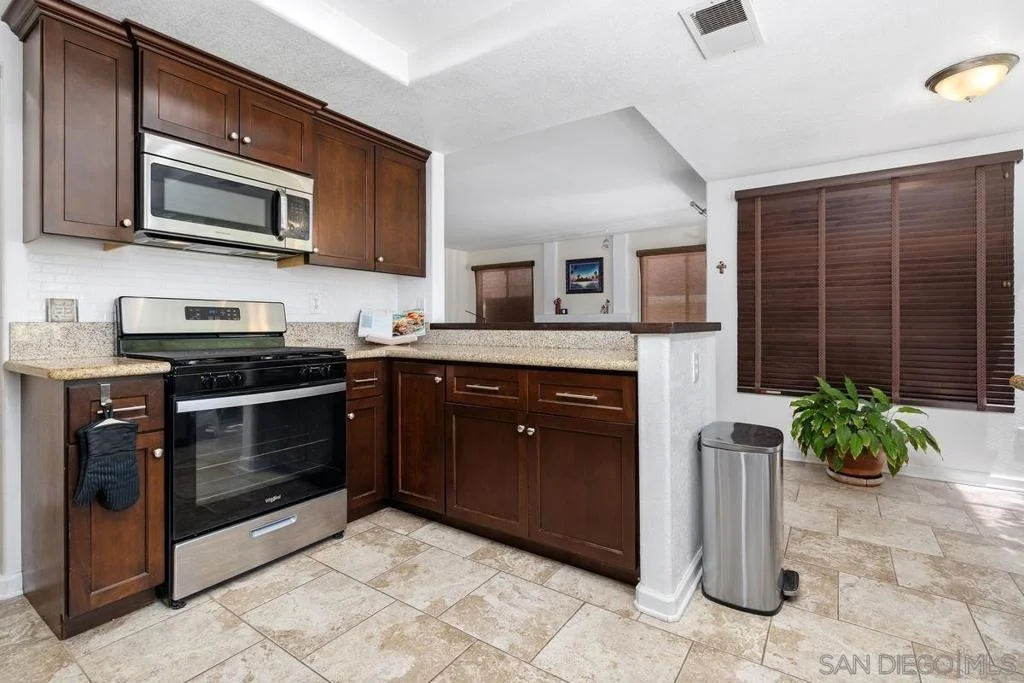 Photo of 575 Port Harwick