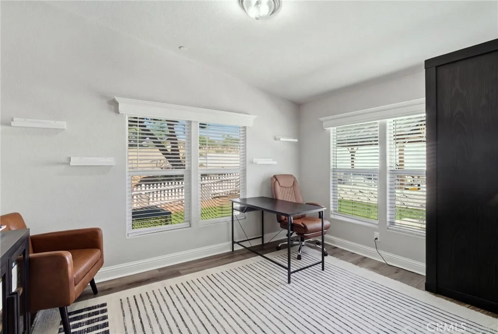 Photo of 9584 Avenida Miravilla