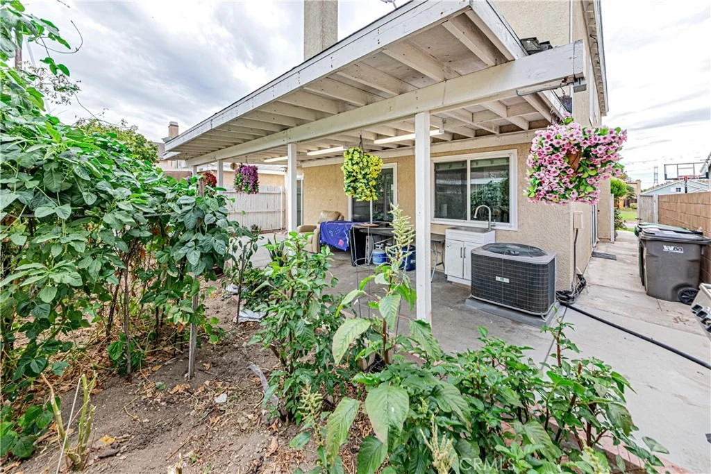 Photo of 13038 Parkview