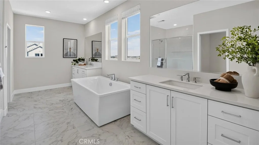 Photo of 28004 Plateau Terrace