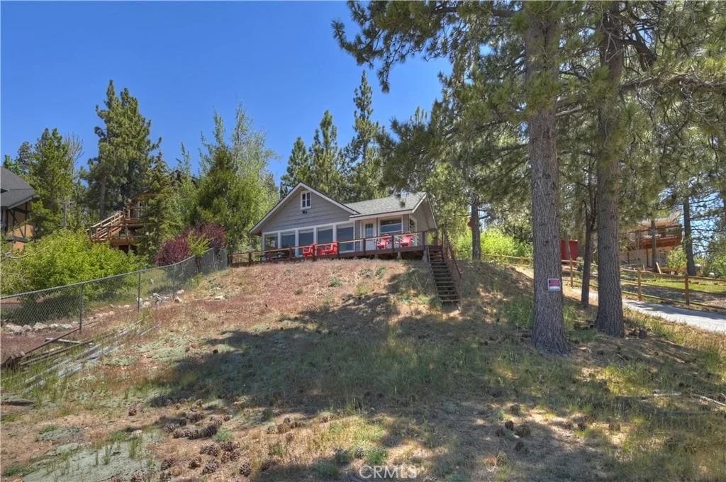 Photo of 39605 Lake