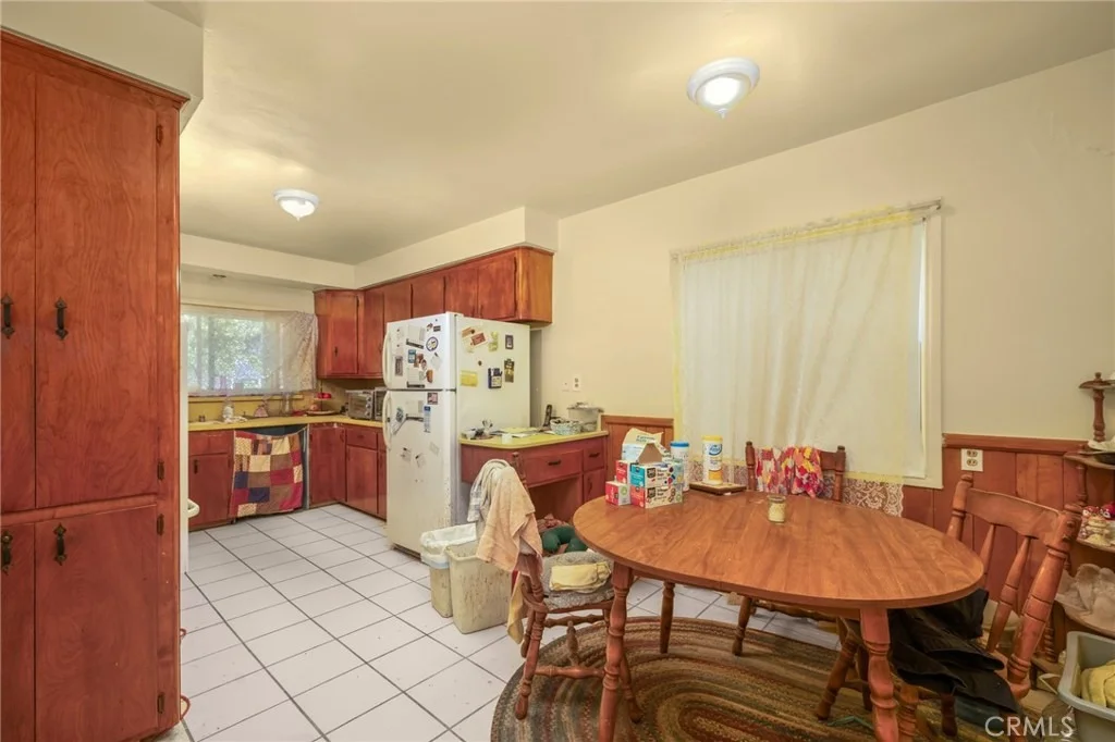 Photo of 1121 Highland Oaks Drive