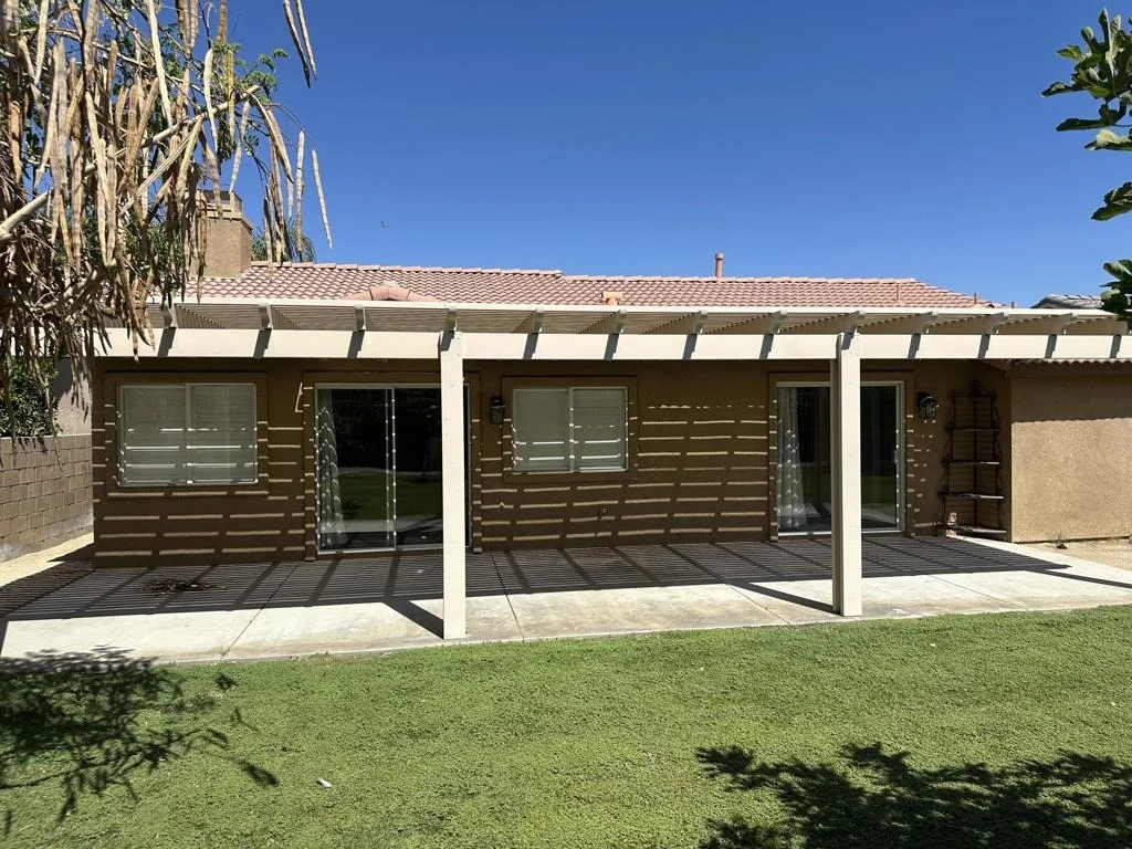 Photo of 45925 La Flor Lane