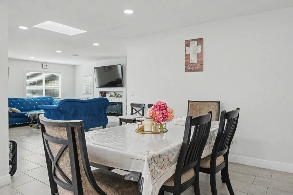 Photo of 8792 Blue Boy Lane