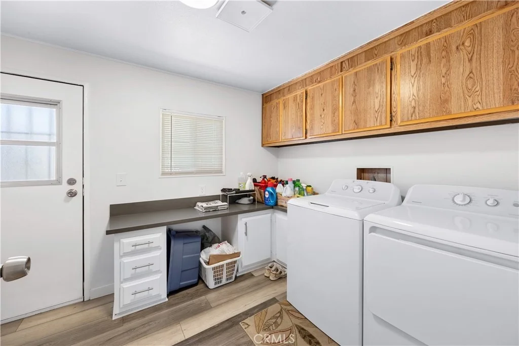 Photo of 1298 Bishop