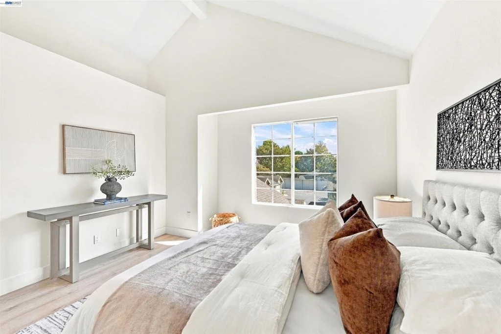 Photo of 6333 Potrero Dr