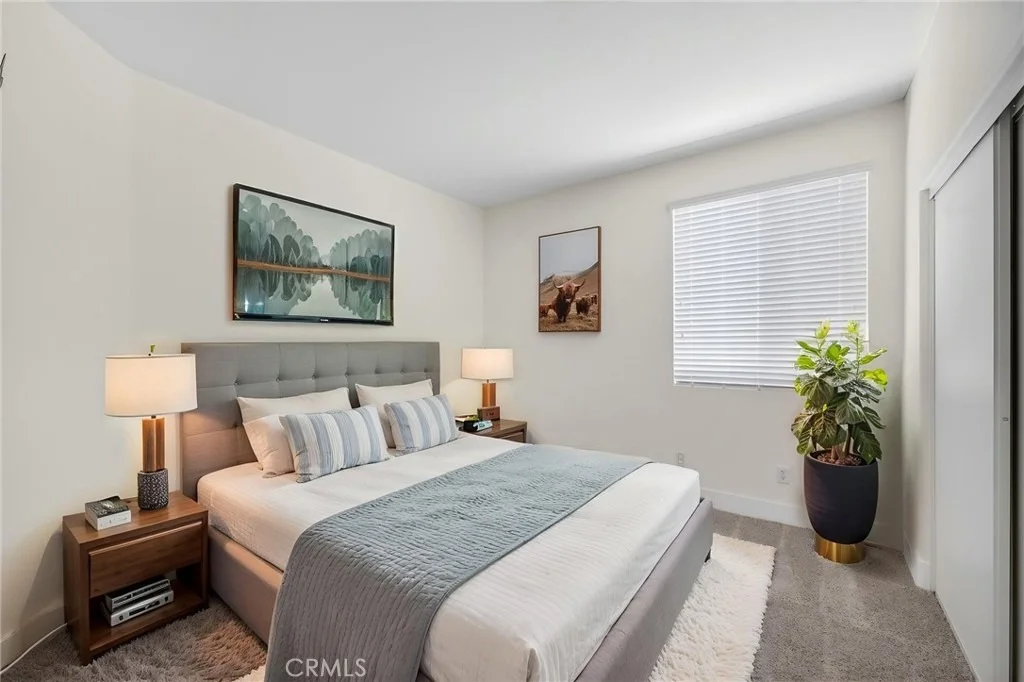 Photo of 31081 Cedar Oak Road