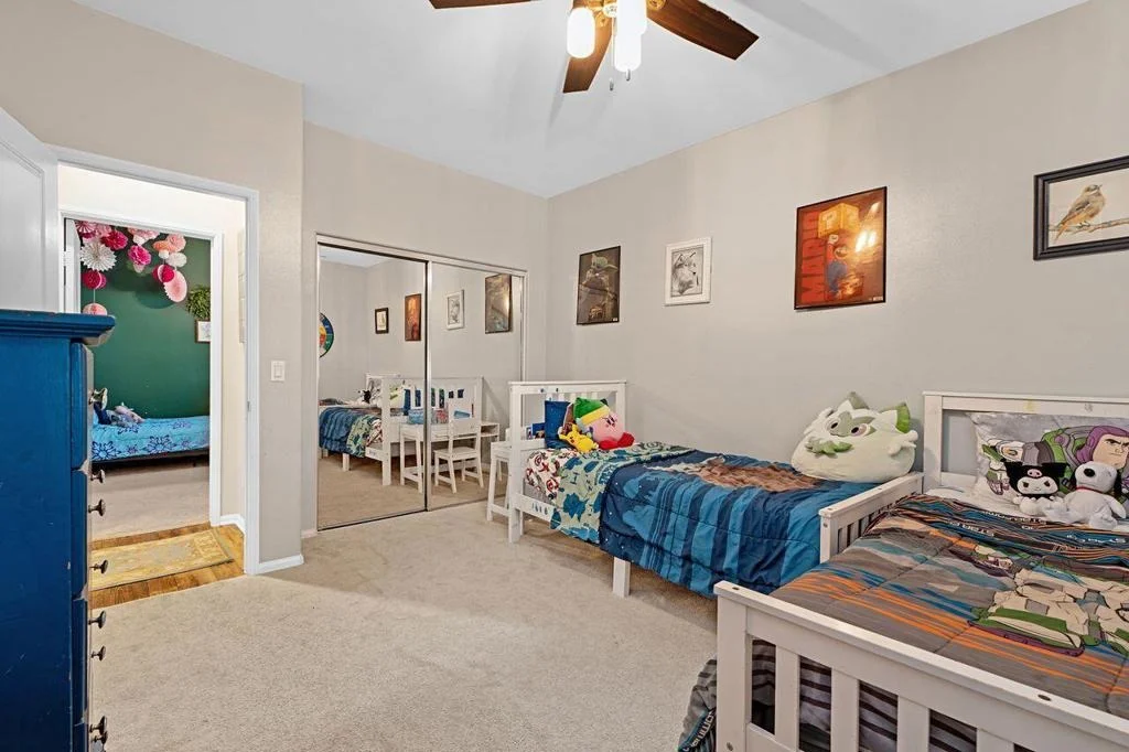 Photo of 82813 Longfellow Court