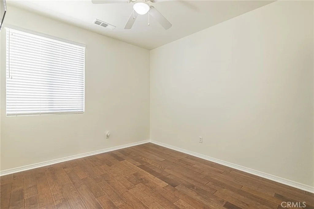 Photo of 40670 Oakbridge Way