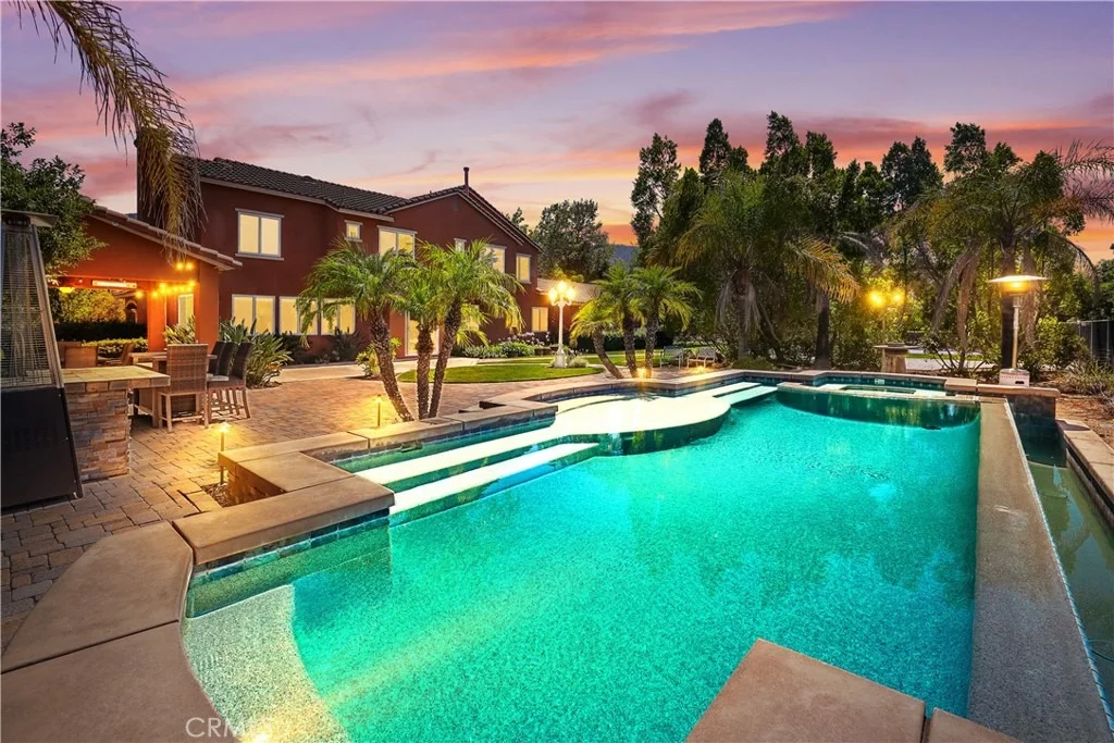 Photo of 1055 Lowry Ranch