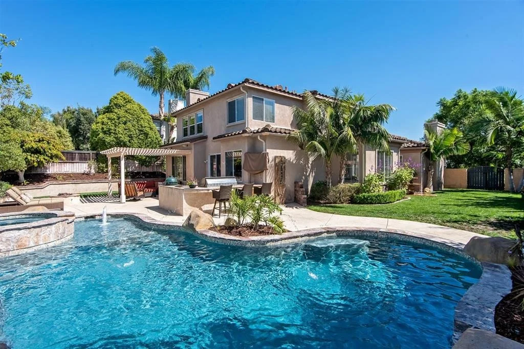 Photo of 2870 Avenida Cereza
