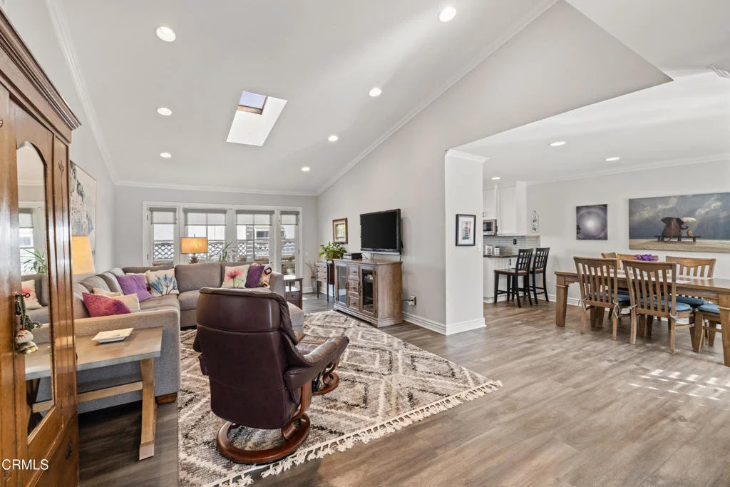 Photo of 34124 Village 34