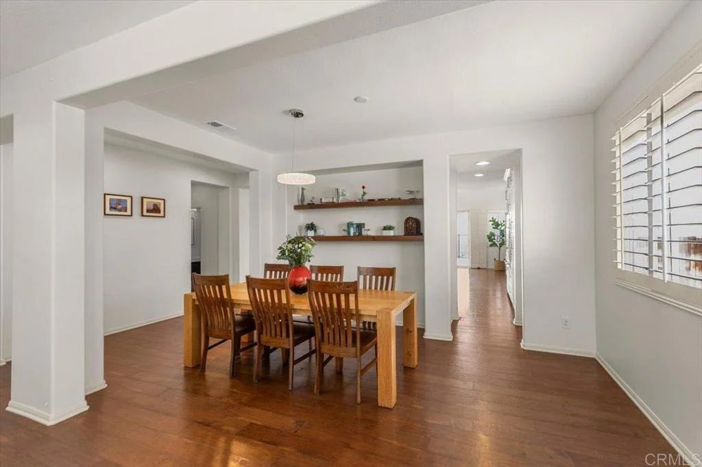 Photo of 1093 Vega Way