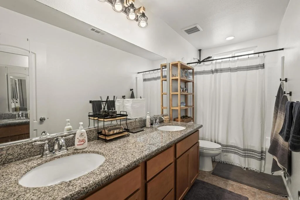 Photo of 2431 Vernon Ranch Way