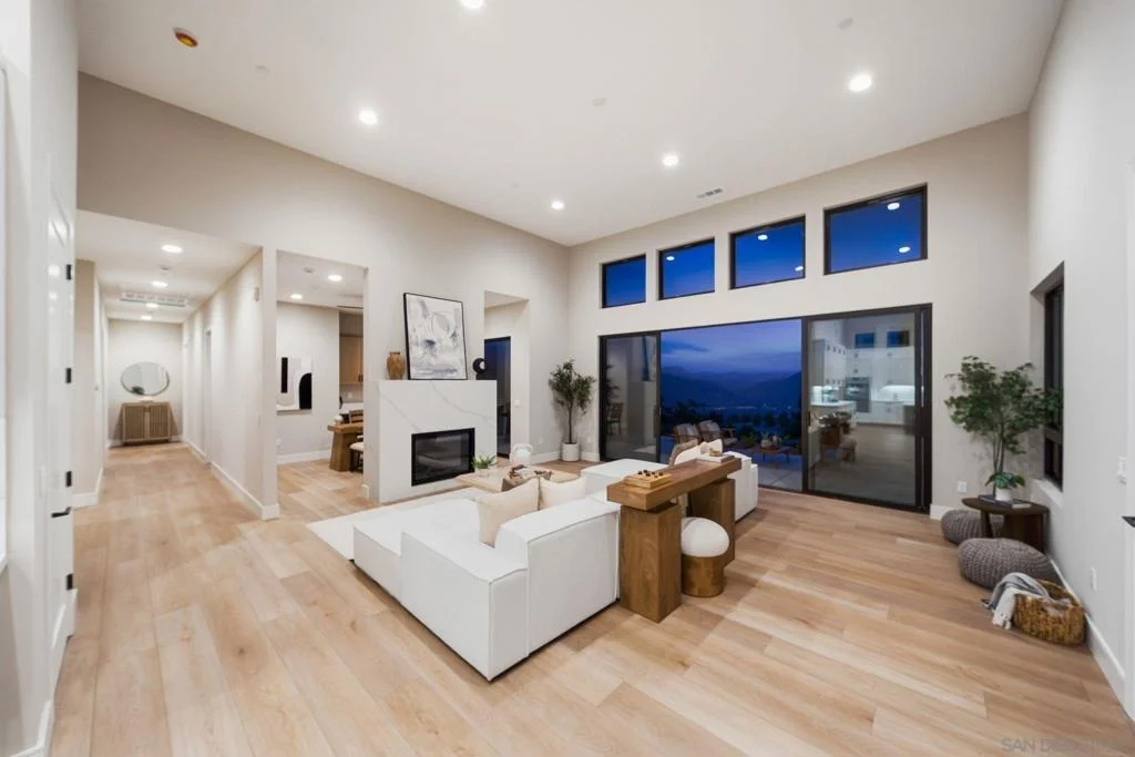 Photo of 3916 Citrus