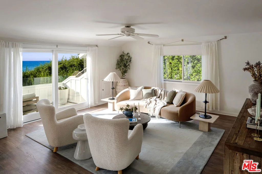 Photo of 29225 Cliffside Drive