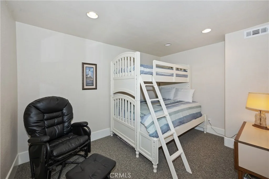 Photo of 28714 Palisades