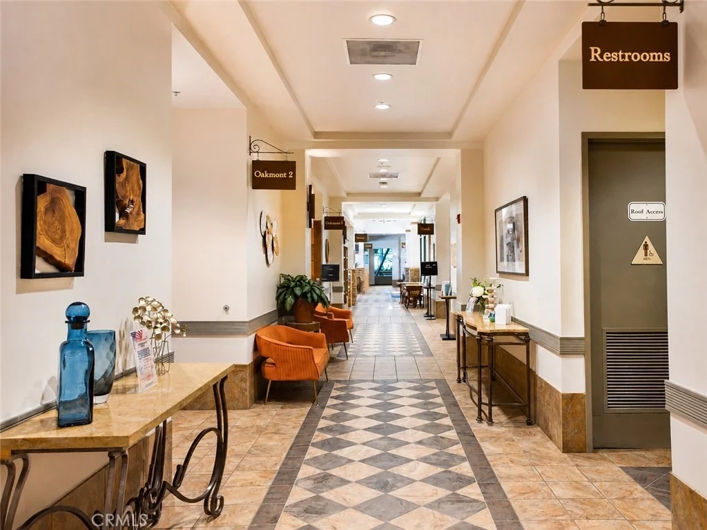 Photo of 987 Avenal