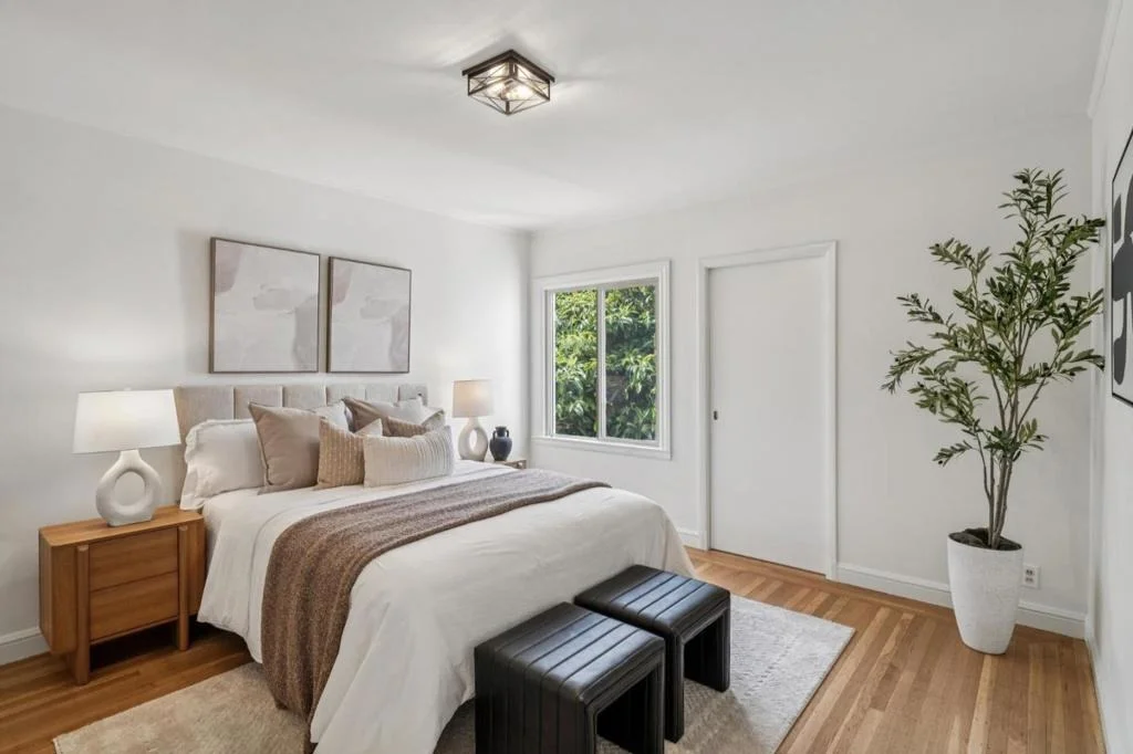 Photo of 825 Amazon Avenue