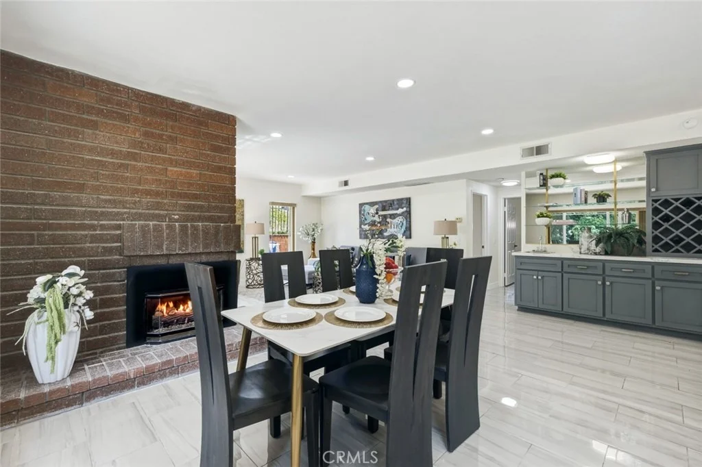 Photo of 1264 S Lemon